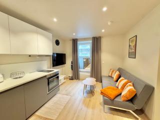 Smart & Central - New Renovated - 9