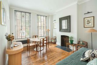 Maida Vale Gem: Stylish 1BD Near Little Venice - Londra - 2
