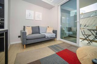 Luxury Stay in a Prime 1BR - 6