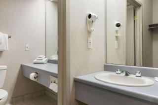 Regal Inn Brockville - Brockville - 3