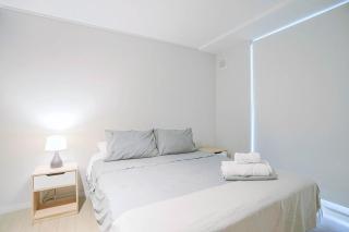 2B2B steps away from Costanera Center - 9