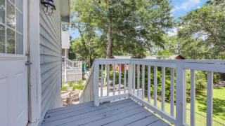 Relaxing Cherry Grove Beach House with Balcony Family Fun - Myrtle Beach - 2
