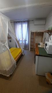 CHAMBRES DE L'ORATOIRE-climatisées, Impasse calme, lumineuse, centre ville, Pézenas - 5