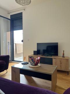 Yela Rise Apartment - Podgorica - 7