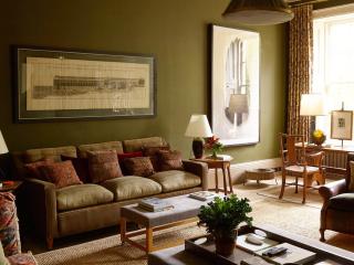 Elegant Georgian Retreat with Views of Arthurs Seat - 1