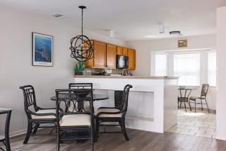 NEW! Villa Positano - Duval Square Condo, Pool, Hot Tub & Parking - Key West - 2