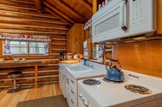 YCC Cabin - West Yellowstone - 1