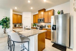 12 Mi to San Antonio River Walk Home with Yard! - Elmendorf - 5