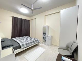 Spacious Fully Furnished Master Room - Ajman - 3
