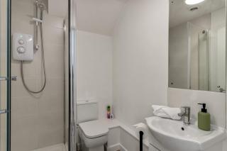 City Heights Studio - Short Stays UK - Exeter - 3