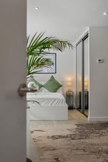 City Heights Studio - Short Stays UK - Exeter - 1
