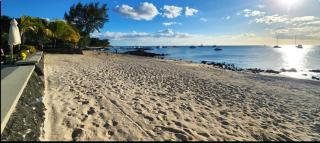 Beachfront Le Cerisier Trou Aux Biches, Mon Choisy - Mont Choisy - 4