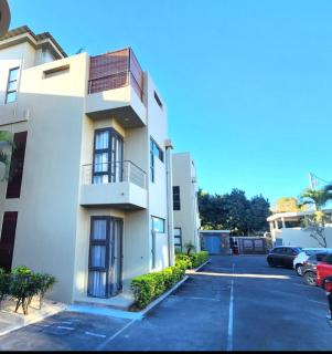 Beachfront Le Cerisier Trou Aux Biches, Mon Choisy - 9