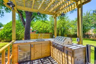 3 Mi to Dtwn OKC Pet-Friendly Paseo Gem! - 9
