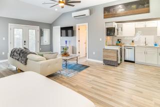 The Penthouse in Space City Less Than 1 Mi to Midtown - Houston - 1