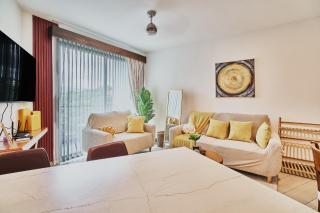 Amazing two bedroom condo - 2