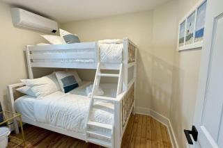 The Seafarers Stay A Nautically Themed 3BR Flat in Stonington Borough - Stonington - 2