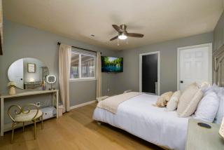 Cozy 3-Bedroom Retreat with Fenced Yard, Games & BBQ- Pet Friendly - 3