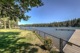 Welk Manor Private Waterfront Retreat on the Spokane River - 9