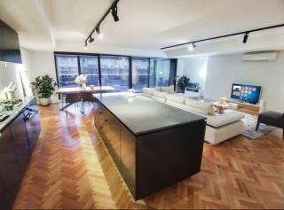 MHYL Mel Central Private 3B2B 1parking QV1 152sqm - Melbourne - 0