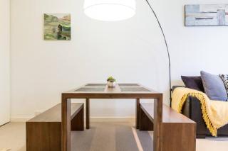 MHYL 1BR QV MelCentral State Library China town - 6