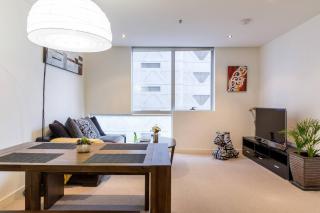 MHYL 1BR QV MelCentral State Library China town - 4