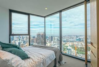 MHYL Lv63 skyline Private 3B2B Mel Central VIC Market Lighthouse - 7