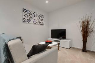 MHYL CBD Flagstaff Private 1BR Apt - 3