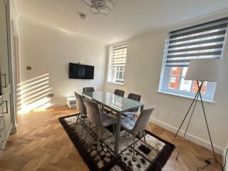 Chic 2-Bed Flat near Big Ben - Londres - 9