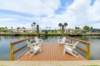 Private Pool with Canal Views Apollo Beach Getaway - Apollo Beach - 0