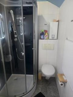 Monteur- und Ferienunterkunft Worms - 1