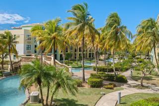 Beachfront Adult & Kids Pool Bbq Terrace - 0