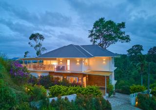 Ice Pellets Munnar Resort with Pool by VOYE HOMES - 0