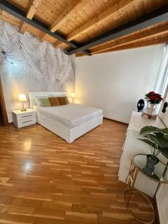 Stella Apartment Center - 2