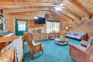 Charming Austin Cabin on 96 Acres of Land! - - 8