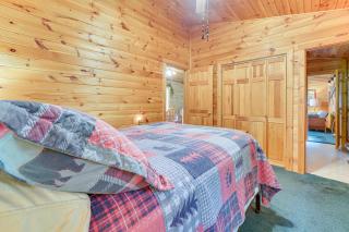 Charming Austin Cabin on 96 Acres of Land! - - 4