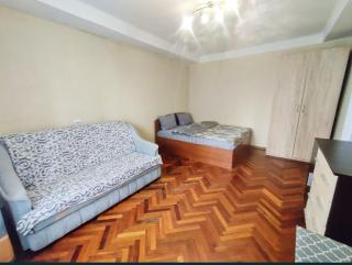 Apartment near Okhmatdit - 8