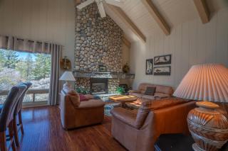 RR-Villa Lago STR AP 18-003 - June Lake - 9