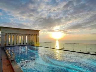 Studio 03aT Hillside Phu Quoc, sea & firework view - Phú Quốc - 1