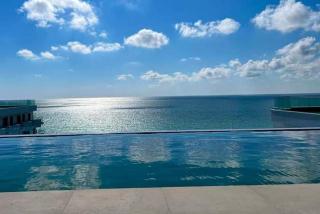 Infinity ApartHotel- Five Star Pool & Beach Resort - 6