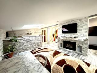 Stone City Apartment in Park Zone - Kamjanez-Podilskyj - 9