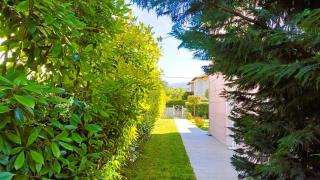 Seaside Boutique Villa Rosée - Beautiful Living - 2