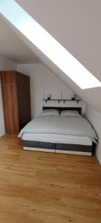 Apartmán v Královském Údolí - Králŭv Dvŭr - 3