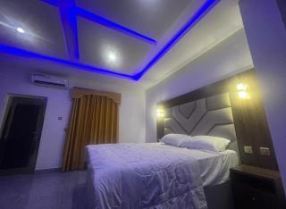 Basil Hotel and Suites - - 9