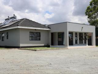 Tambarara Manor & Conference Centre - Harare - 5