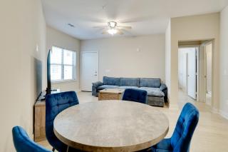 Pool Access, 1 Mi to Shops and Eats Crowley Rental - 5