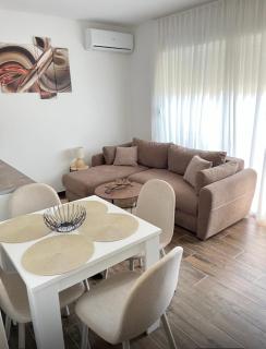 Mića Apartment - 9