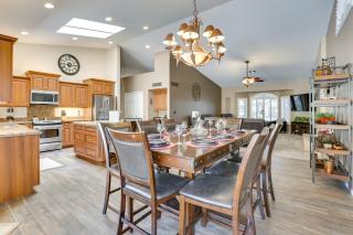 Spacious Scottsdale Home Pool and Covered Patio - 8