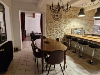 Grand mas provençal 4 chambres, dortoir 7 pers, idéal familles groupes, fraîcheur d'été - 2