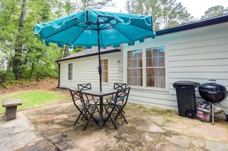Walk to Dtwn Woodstock Modern Home with Patio! - 9